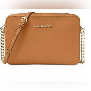 COPY - Acorn (tan) Michael Kors bag with gold strap